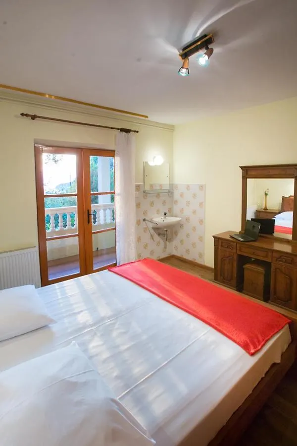 Guest house Apartmani Fuza Rab Supetarska Draga