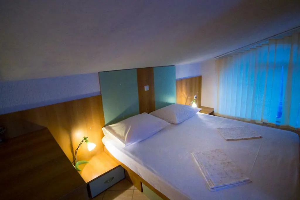 Apartmani Fuza Rab Supetarska Draga